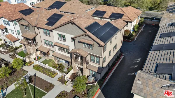 $645,000 | 553 Grapefruit Lane, Fillmore, CA 93015