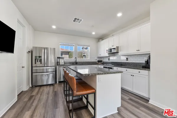 $645,000 | 553 Grapefruit Lane, Fillmore, CA 93015