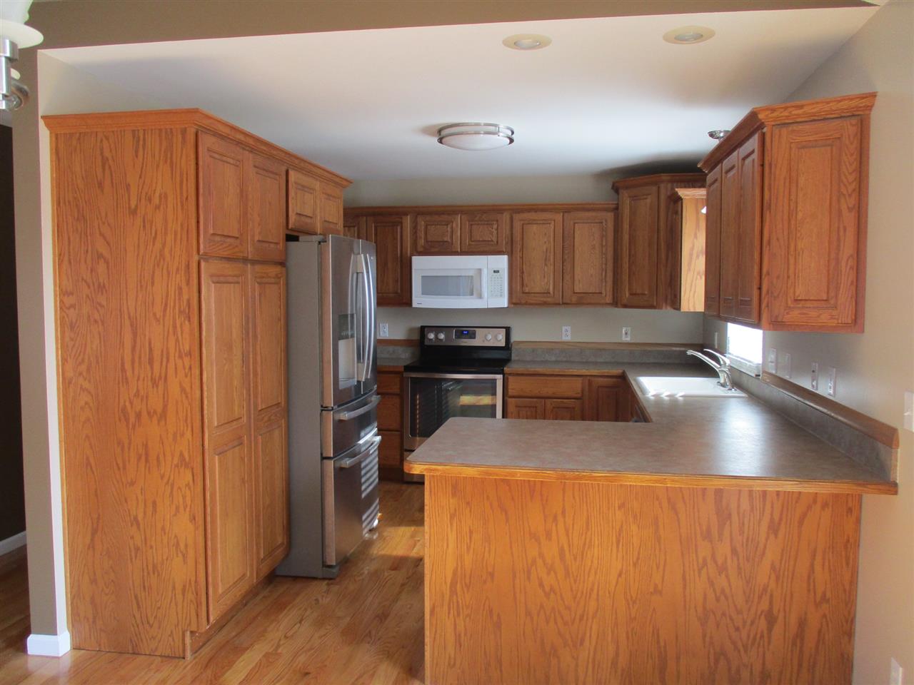 11568 Lennon Road Lennon, MI 48449 - Photo 3 of 41 31339221-2.JPG