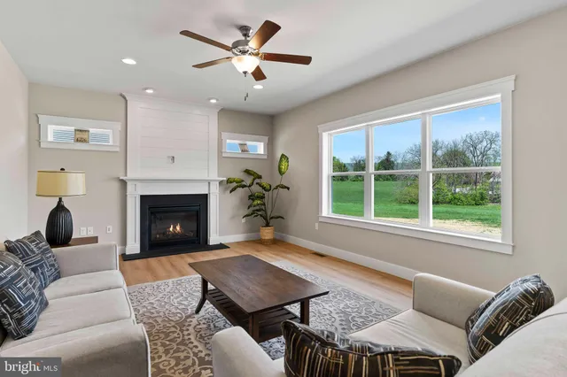 $679,900 | 1010 Edorma Court, Harrisburg, PA 17112