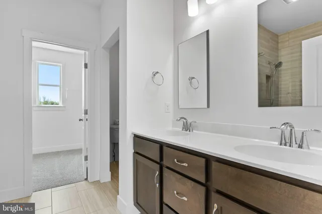 $679,900 | 1010 Edorma Court, Harrisburg, PA 17112