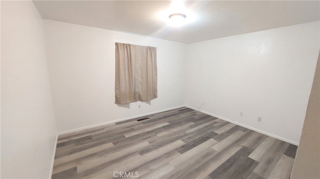 1909 Colusa Street Corning, CA 96021 - Photo 13 of 22 a view of room with window