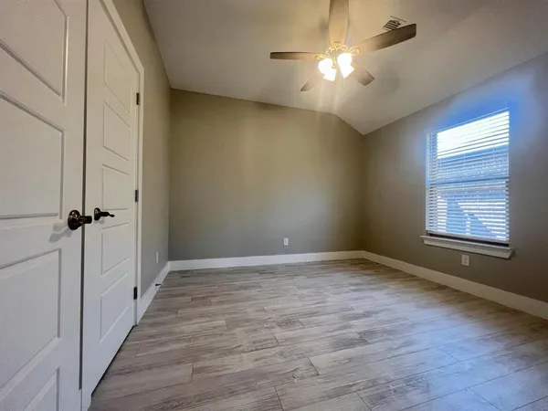 $1,850 | 619 North Friendship Road, Sherman, TX 75092