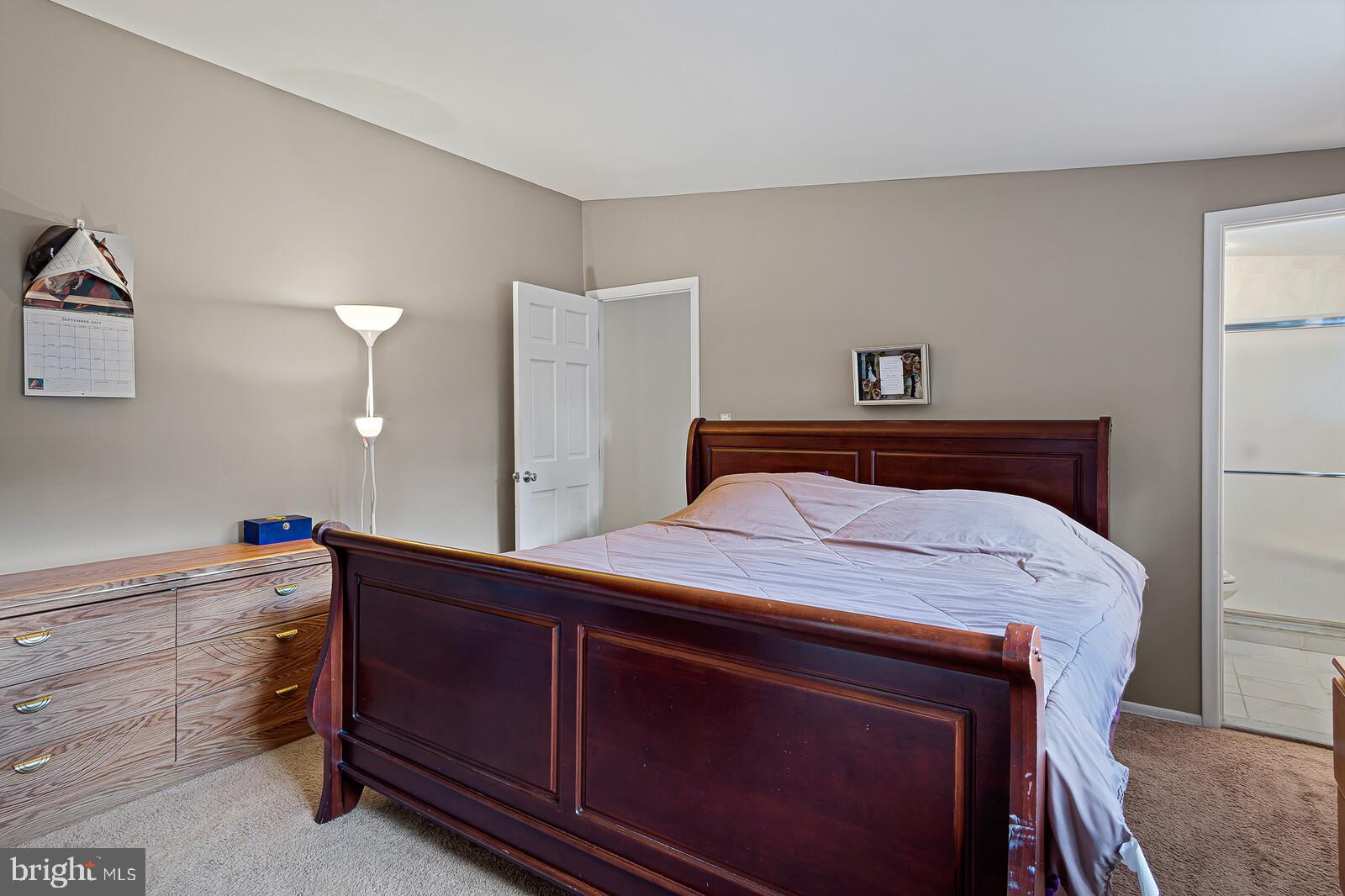 33 Miles Road Claymont, DE 19703 - Photo 14 of 27 Primary Bedroom