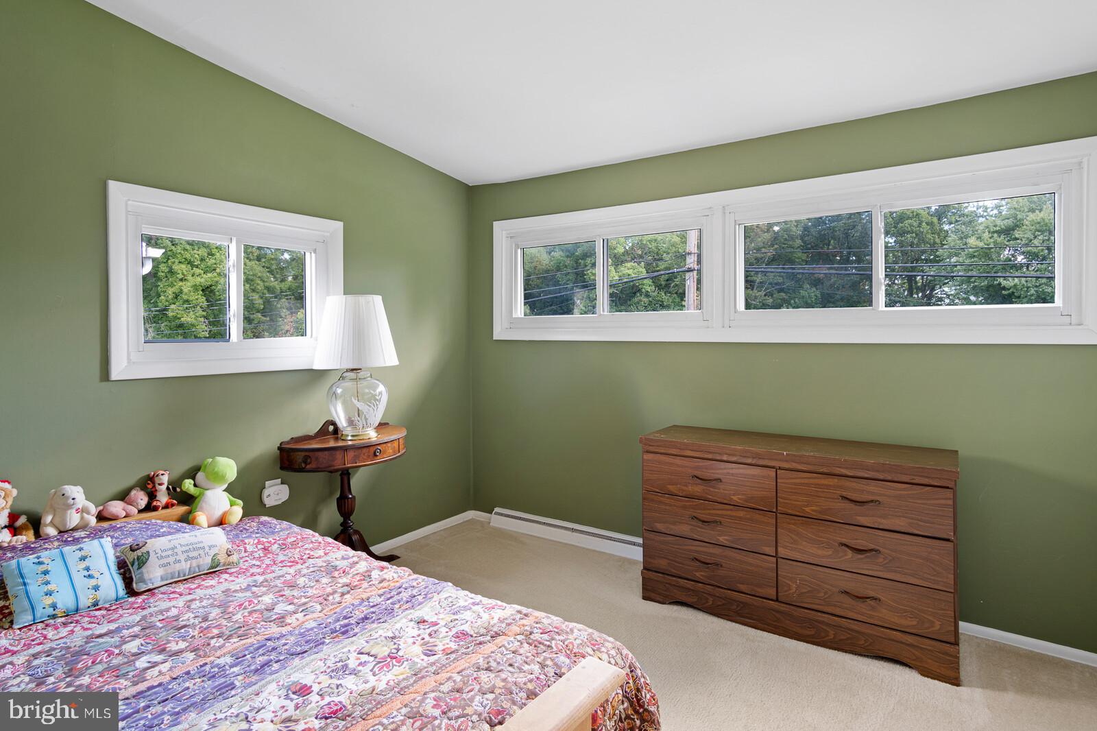 33 Miles Road Claymont, DE 19703 - Photo 17 of 27 Bedroom #2