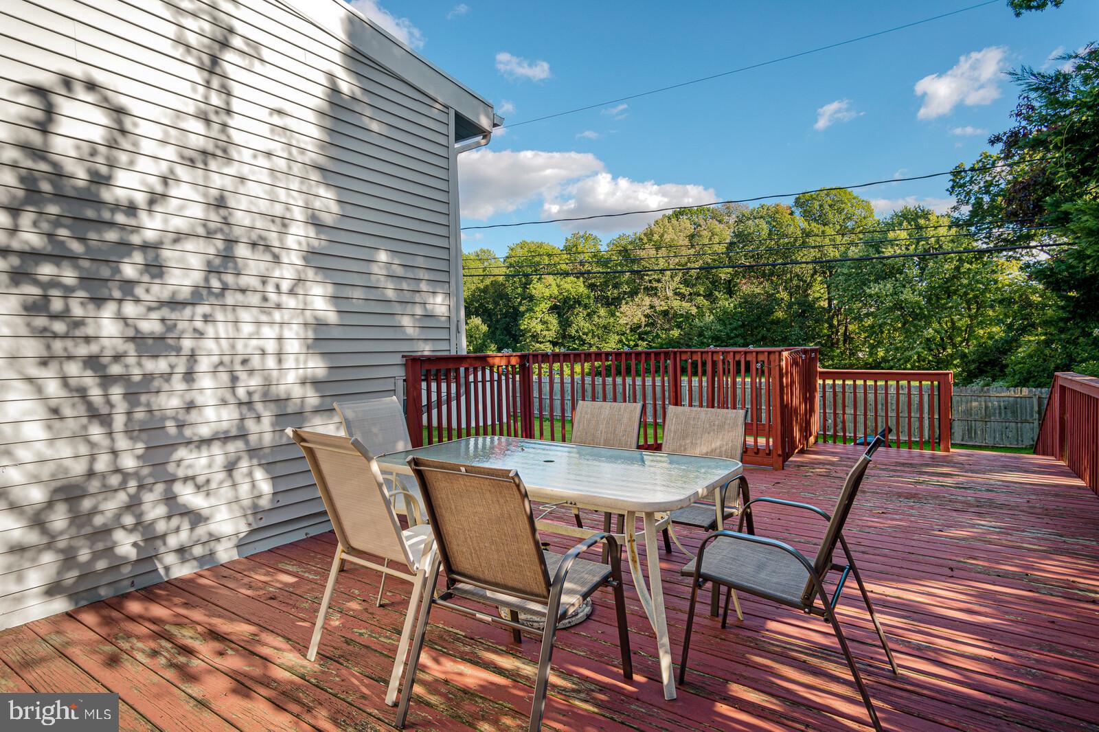 33 Miles Road Claymont, DE 19703 - Photo 25 of 27 Deck