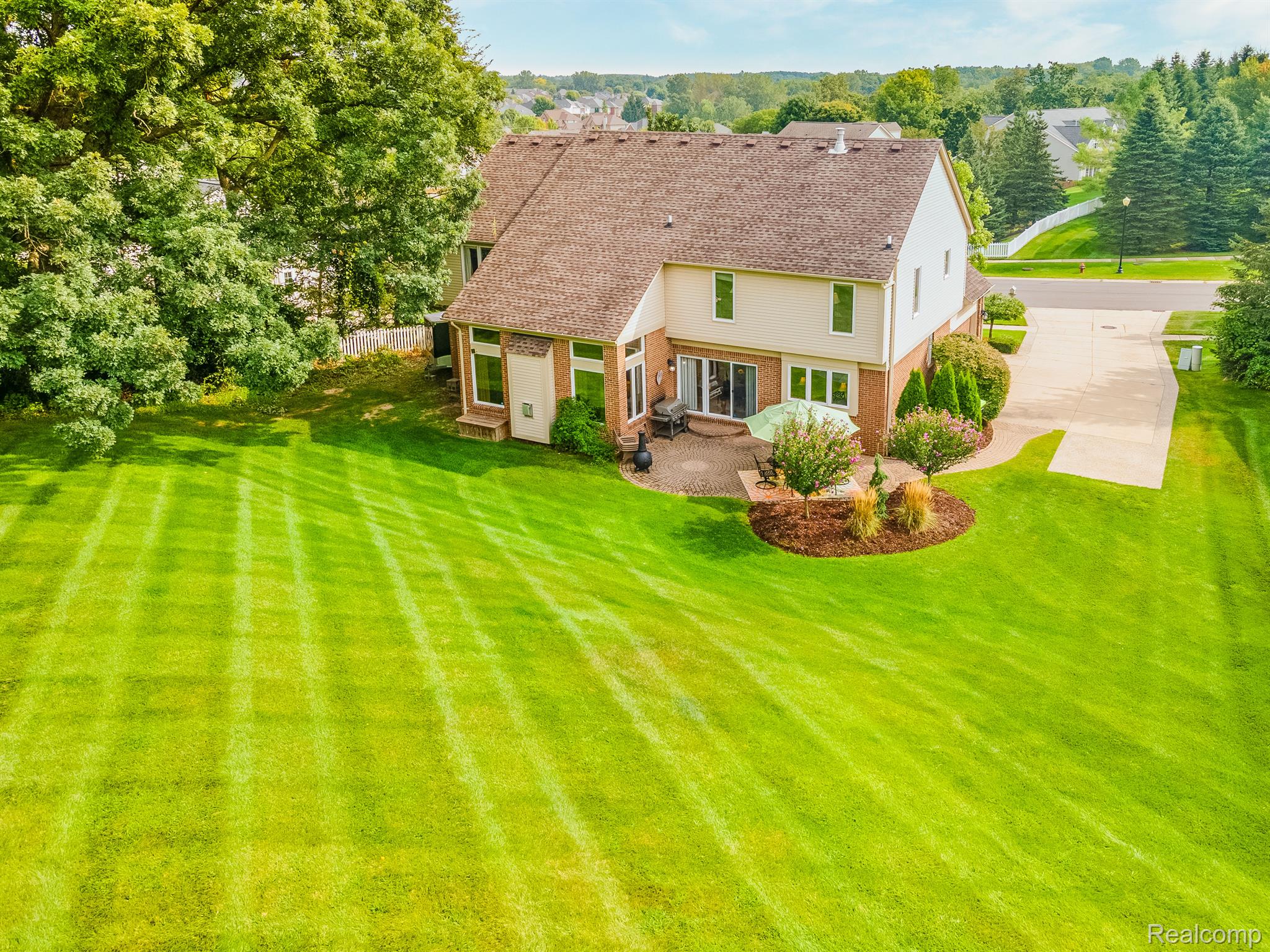 1257 Letica Drive Rochester, MI 48307 - Photo 50 of 59 Gallery Image 50