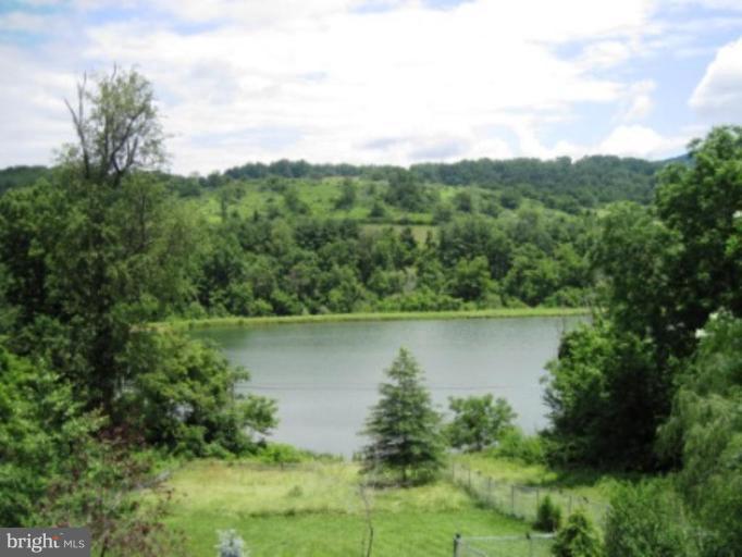 11 Creek Road Front Royal, VA 22630 - Photo 2 of 4 Lake View