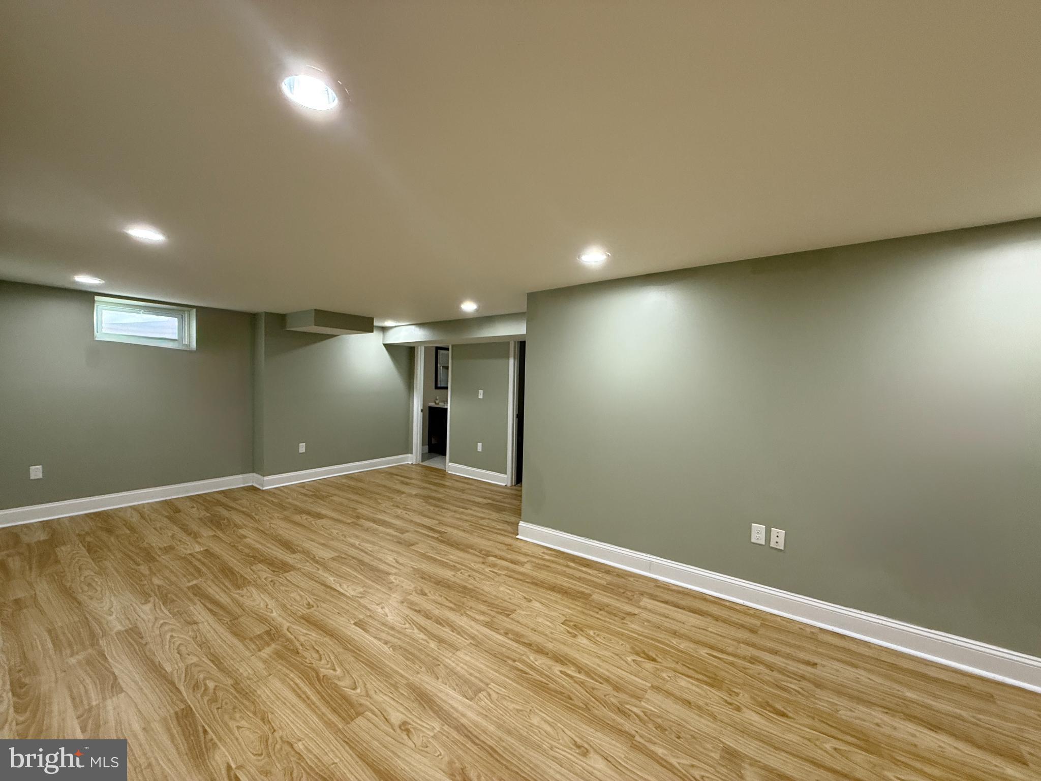 900 Southridge Road Catonsville, MD 21228 - Photo 24 of 31 a view of empty room