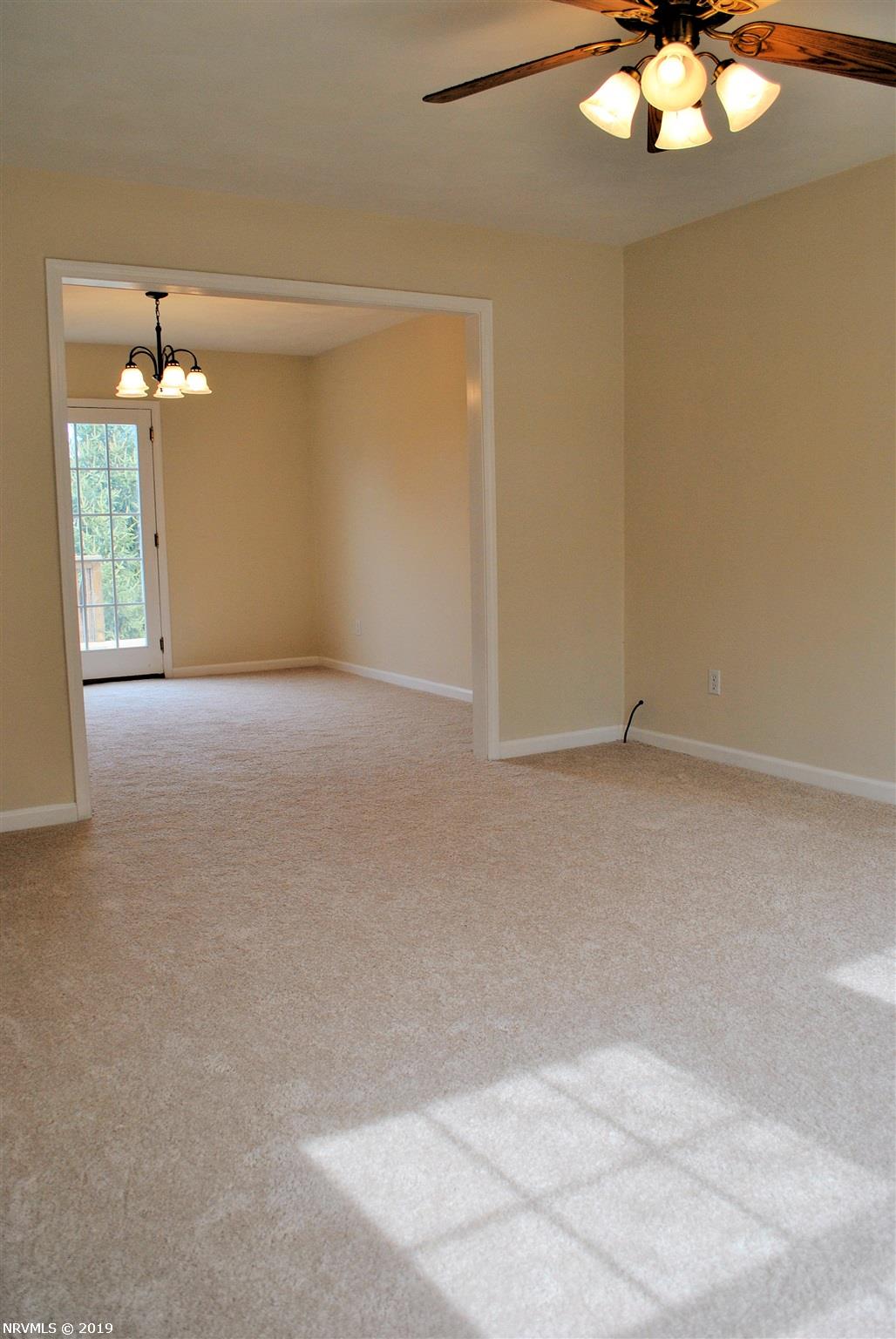 760 Republic Road Christiansburg, VA 24073 - Photo 7 of 30 Gallery Image 7