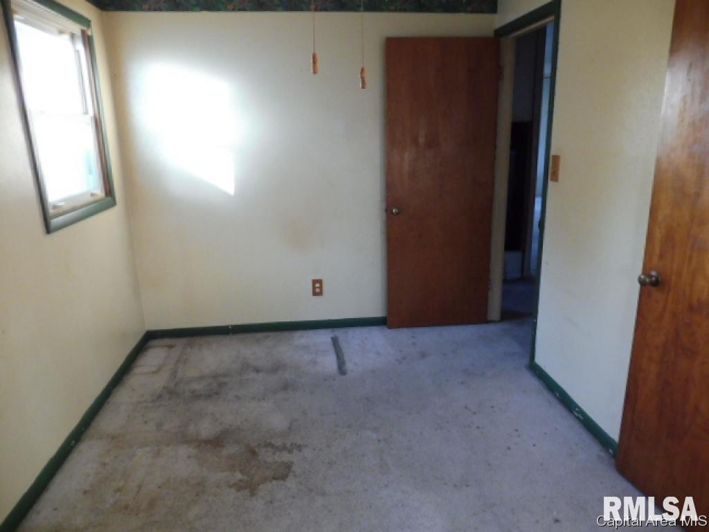 2339 Ramsey Road Springfield, IL 62702 - Photo 7 of 14