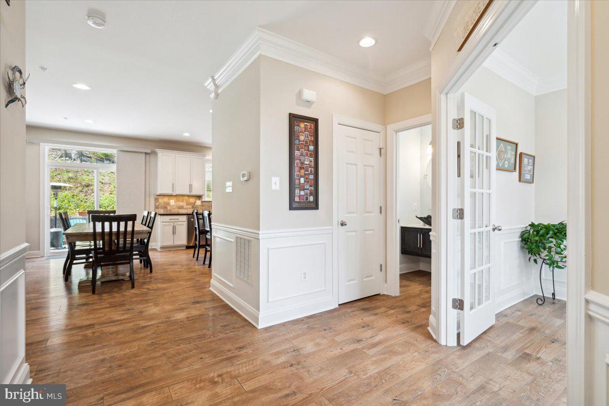 7024 Fox Chase Road New Market, MD 21774 - Photo 57 of 57 Large open floor plan.