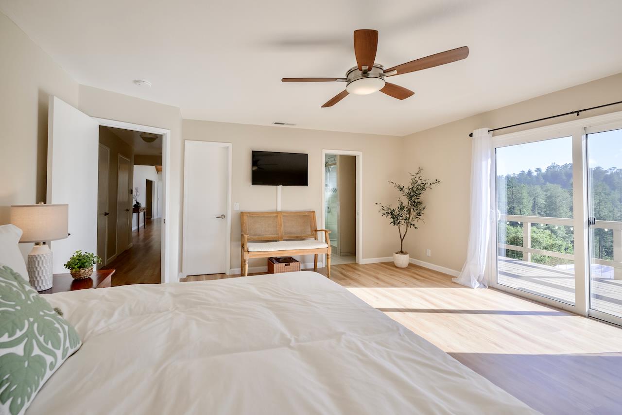 155 Rabbits Run Road Santa Cruz, CA 95060 - Photo 52 of 113 a view of a livingroom with a flat screen tv