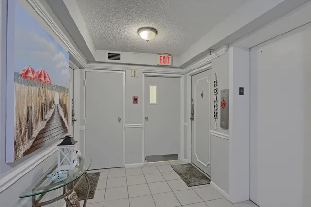 $595,000 | 2800 North Ocean Drive, Unit A4A, Singer Island, FL 33404