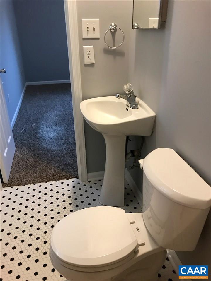 5330 Ridgerun Terrace Chesterfield, VA 23832 - Photo 20 of 28