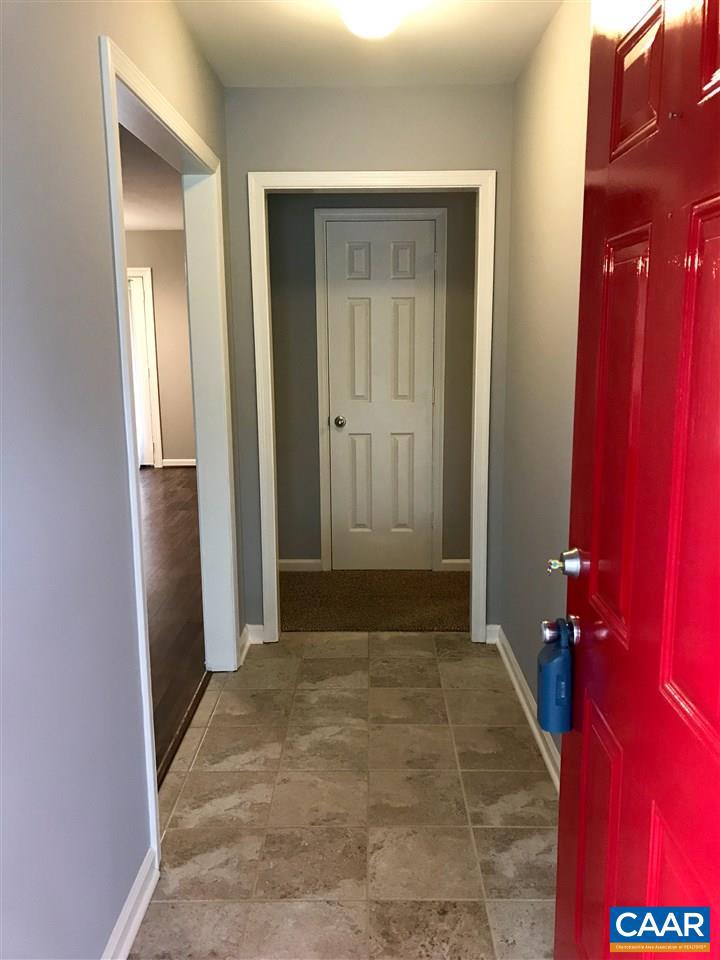 5330 Ridgerun Terrace Chesterfield, VA 23832 - Photo 6 of 28