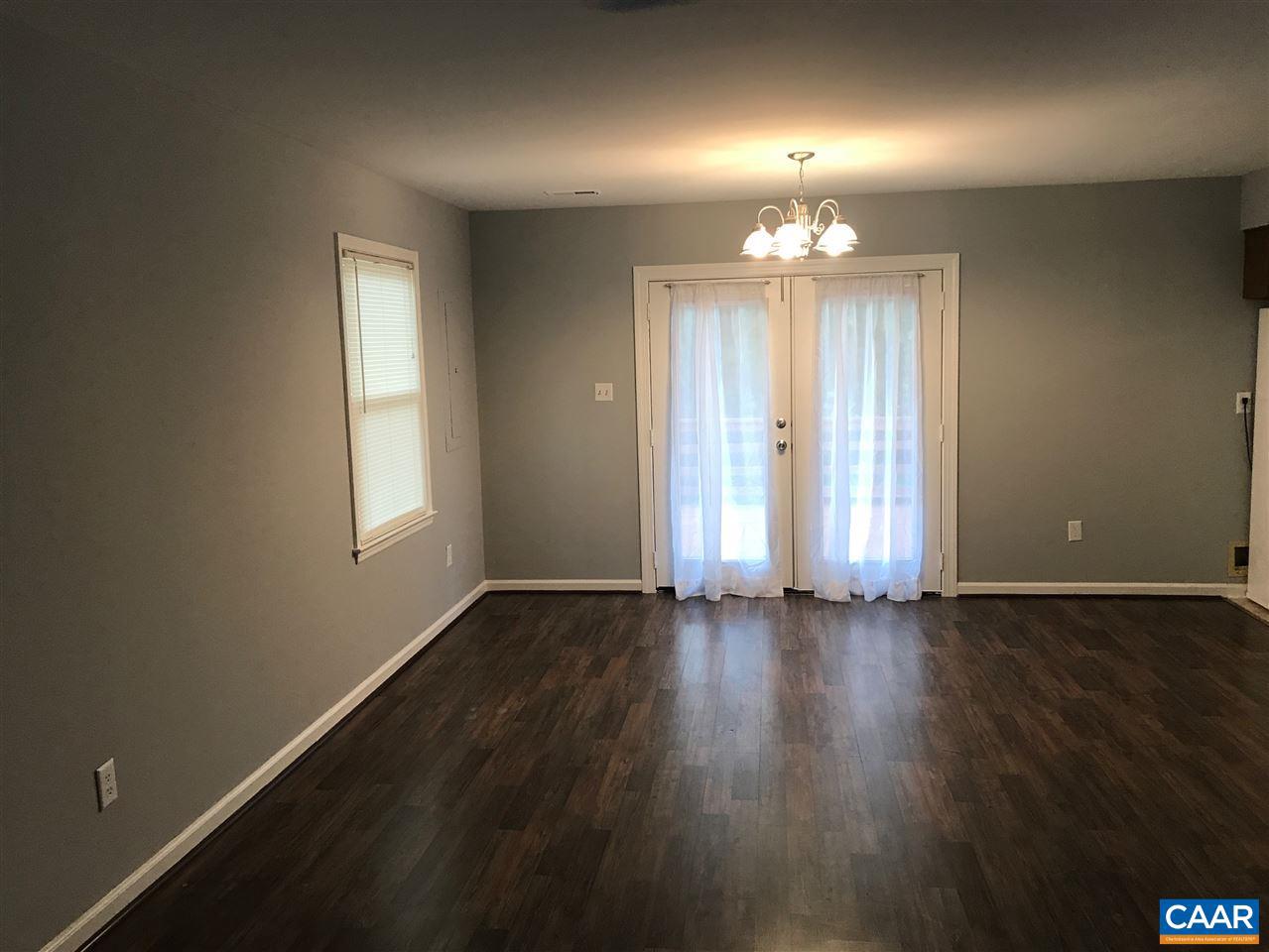 5330 Ridgerun Terrace Chesterfield, VA 23832 - Photo 7 of 28