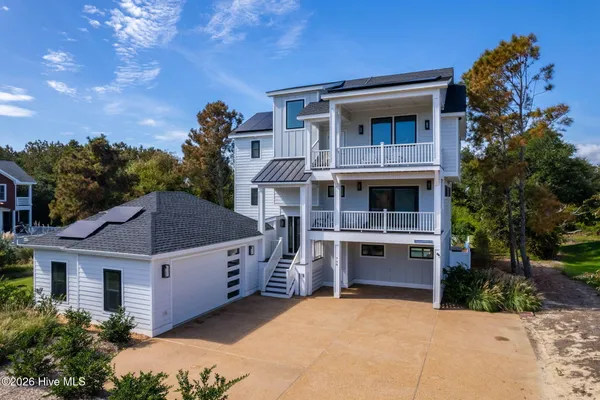 $1,600,000 | 768 Hunt Club Drive, Corolla, NC 27927