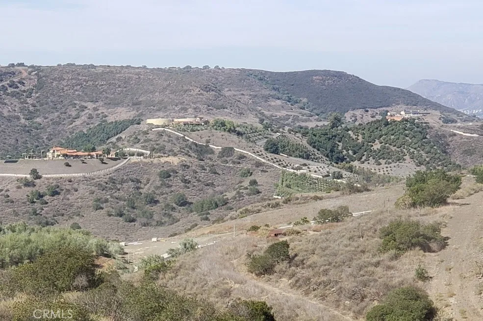 8 La Cruz Drive Temecula, CA 92590 - Photo 1 of 10 a view of mountain view with mountains in the background
