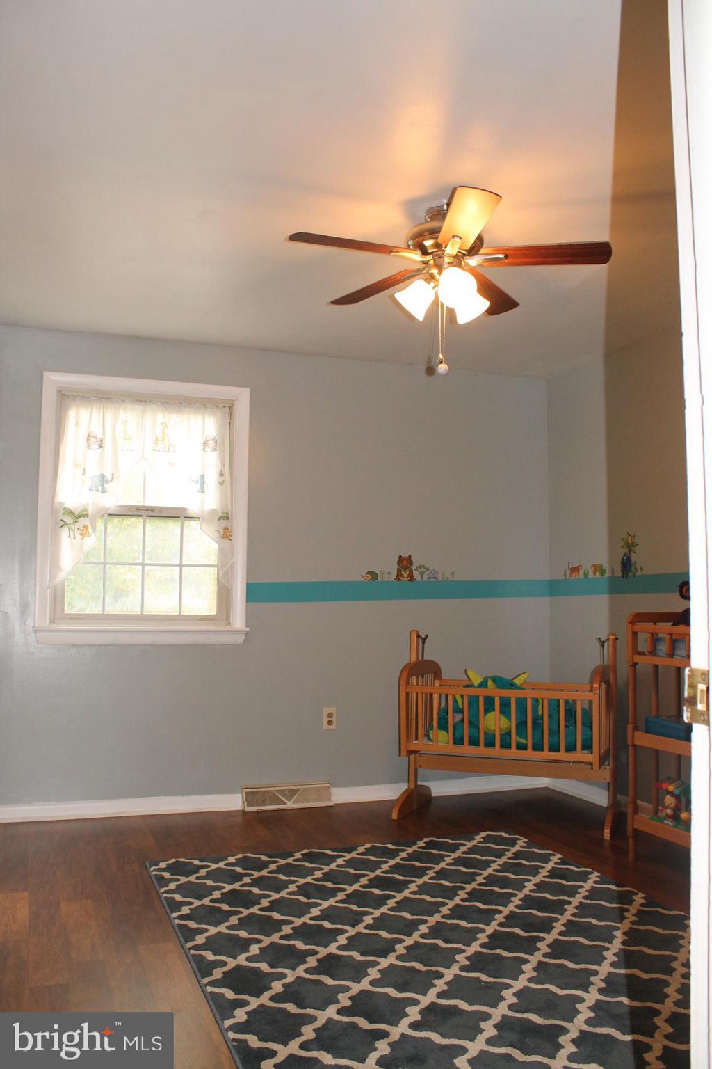 19 Derby Lane Lancaster, PA 17603 - Photo 15 of 40 BEDROOM 2
