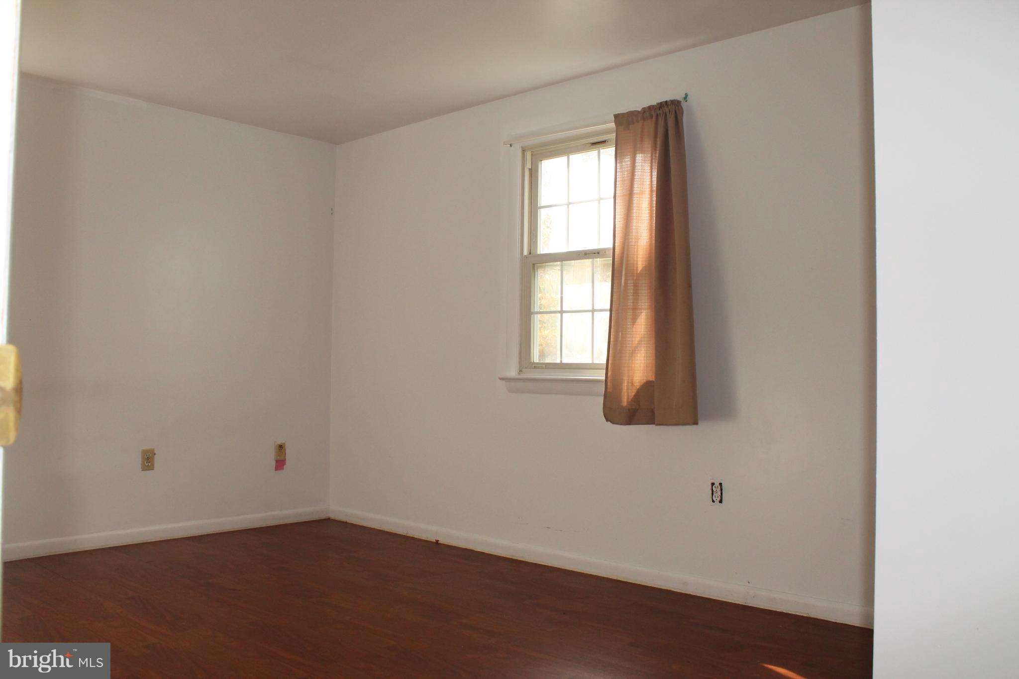 19 Derby Lane Lancaster, PA 17603 - Photo 19 of 40 BEDROOM 3