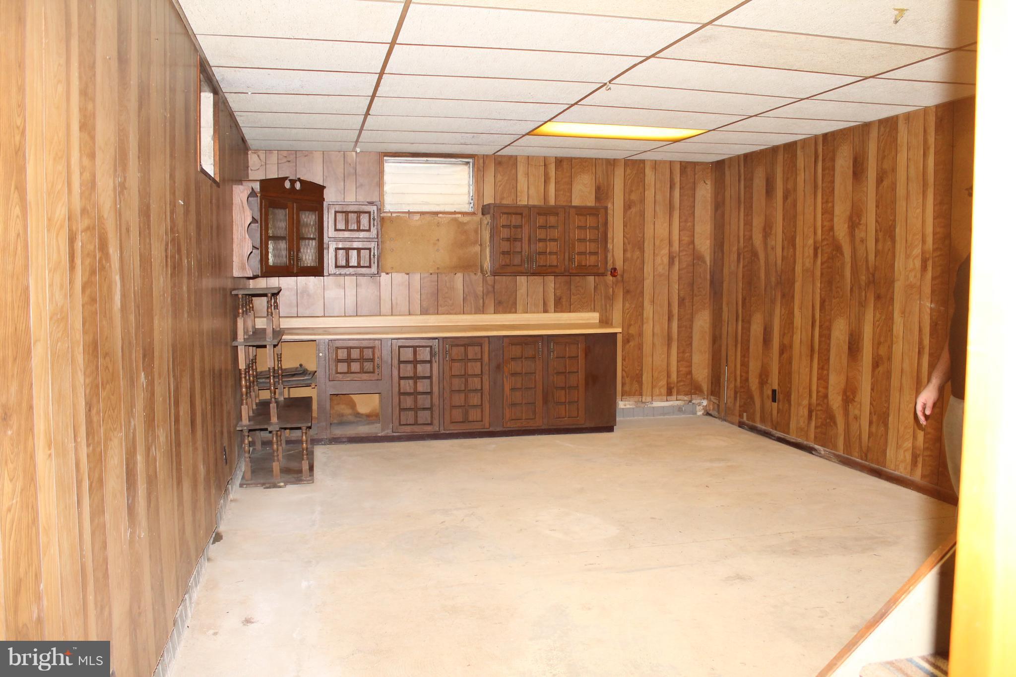 19 Derby Lane Lancaster, PA 17603 - Photo 21 of 40 BASEMENT FAMILY ROOM