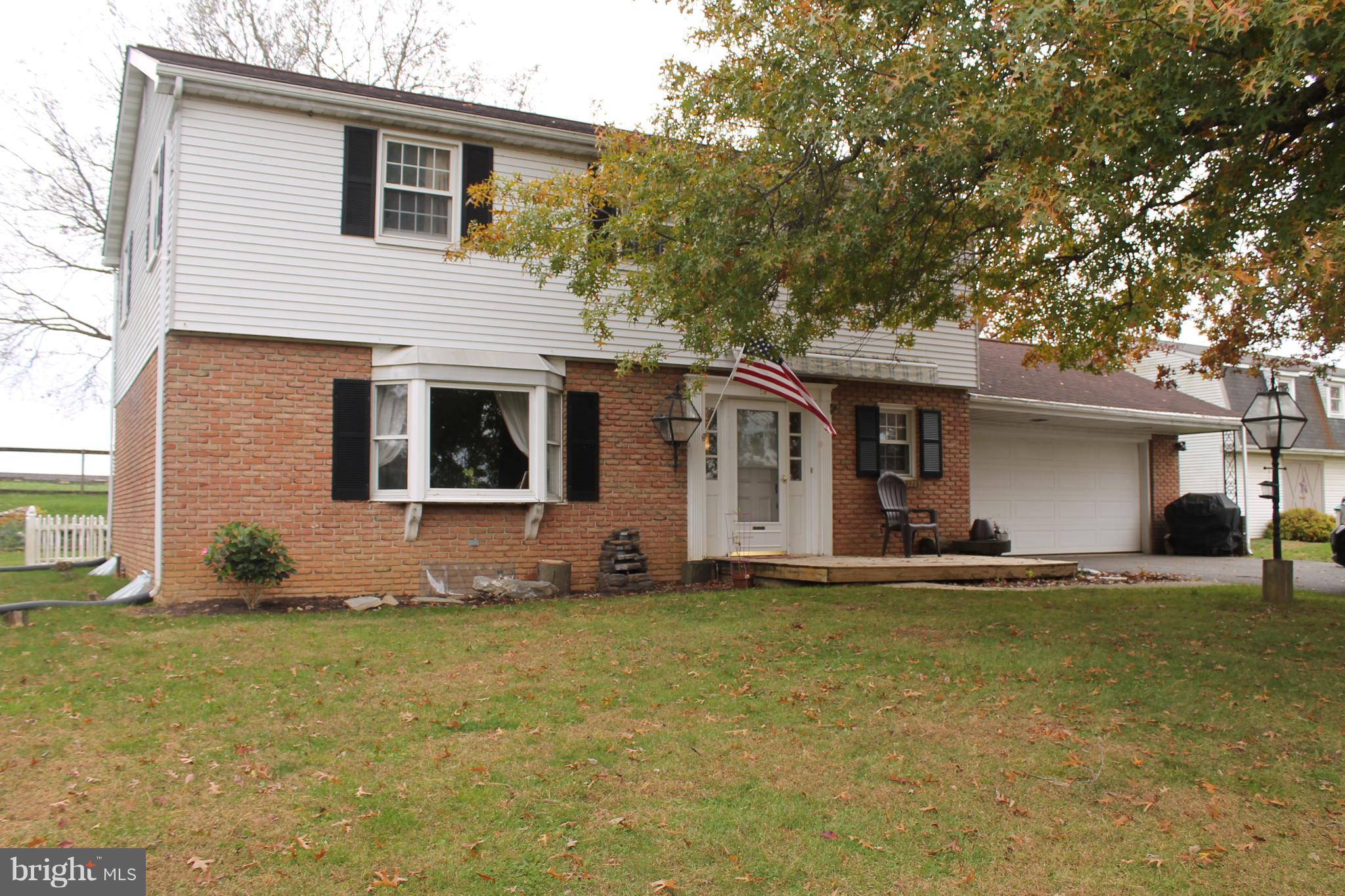 19 Derby Lane Lancaster, PA 17603 - Photo 32 of 40 FRONT OF HOME