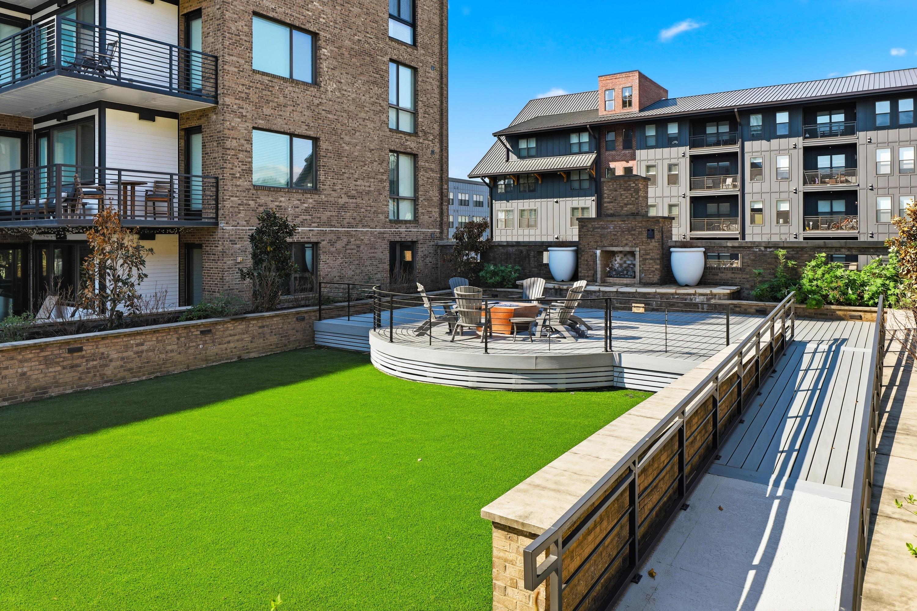 200 Manufacturers Road, Unit 619 Chattanooga, TN 37405 - Photo 39 of 53 Social Deck w/ Fire Table