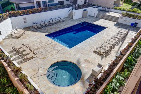 a bath room with a rug