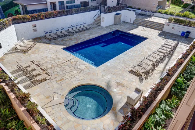 a bath room with a rug