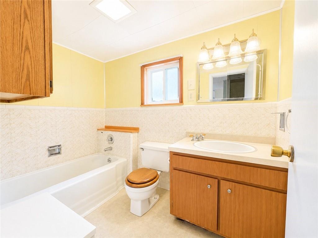 416 Grant Street Richeyville, PA 15358 - Photo 13 of 26