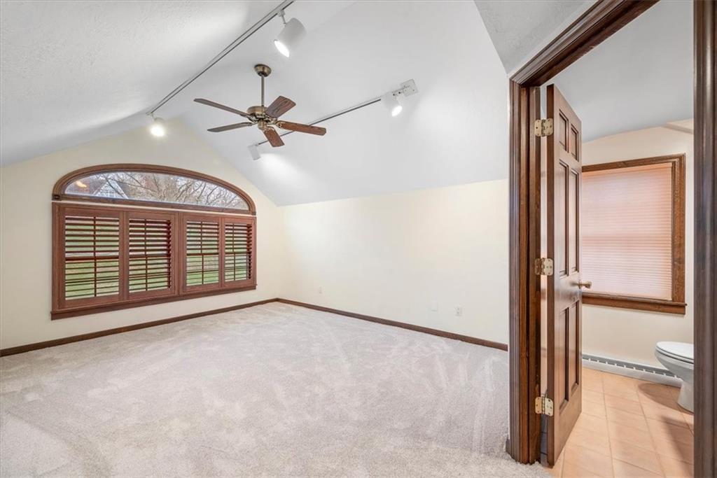 1275 Morrow Road Pittsburgh, PA 15241 - Photo 11 of 23 Gallery Image 11