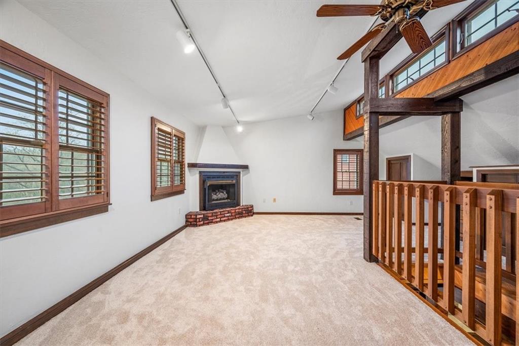 1275 Morrow Road Pittsburgh, PA 15241 - Photo 15 of 23 Gallery Image 15