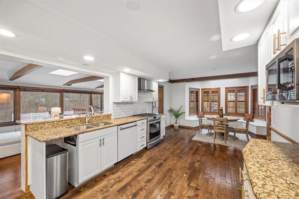 1275 Morrow Road Pittsburgh, PA 15241 - Photo 8 of 23 Gallery Image 8