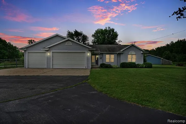 $449,900 | 3334 East Freeland Road, Midland, MI 48640