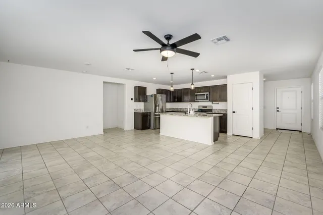 $1,950 | 25854 West Valley View Drive, Buckeye, AZ 85326