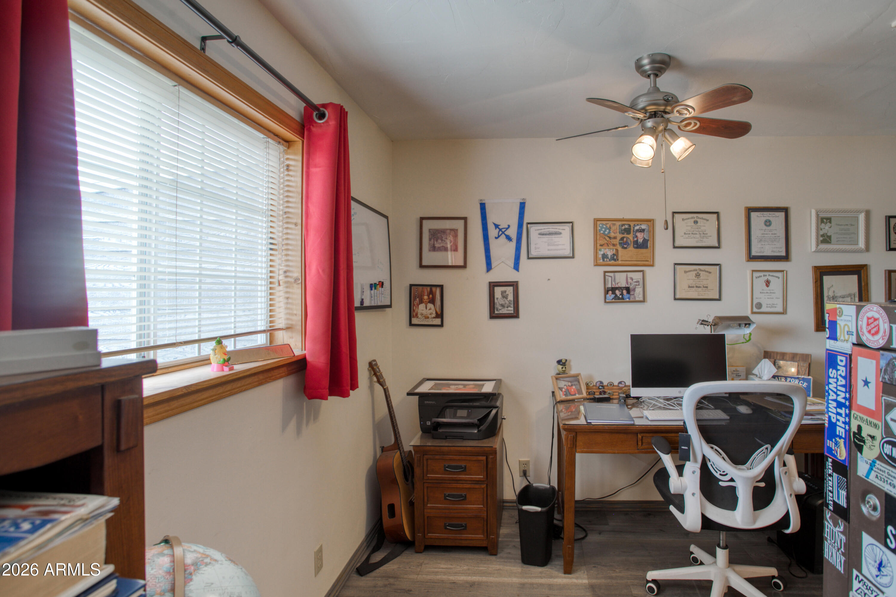 5 Co Road Show Low, AZ 85901 - Photo 23 of 39 a workspace with furniture and window