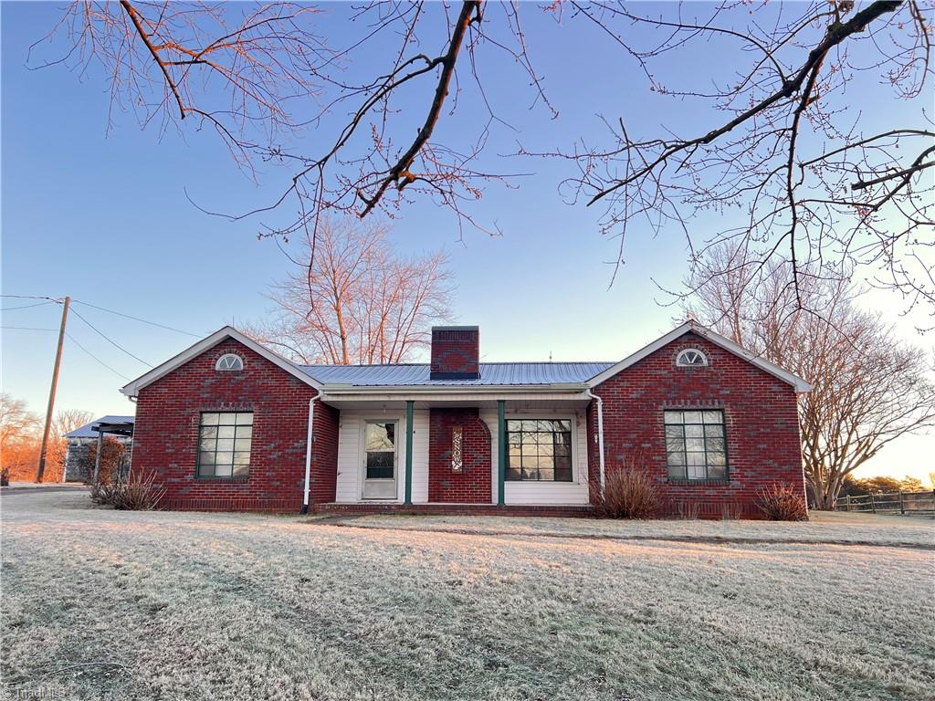 6676 Austin Traphill Road Elkin, NC 28621 - Photo 2 of 8 Gallery Image 2