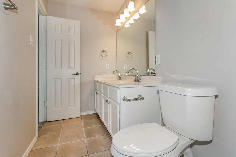 5006 Roth Forest Lane Spring, TX 77389 - Photo 13 of 17