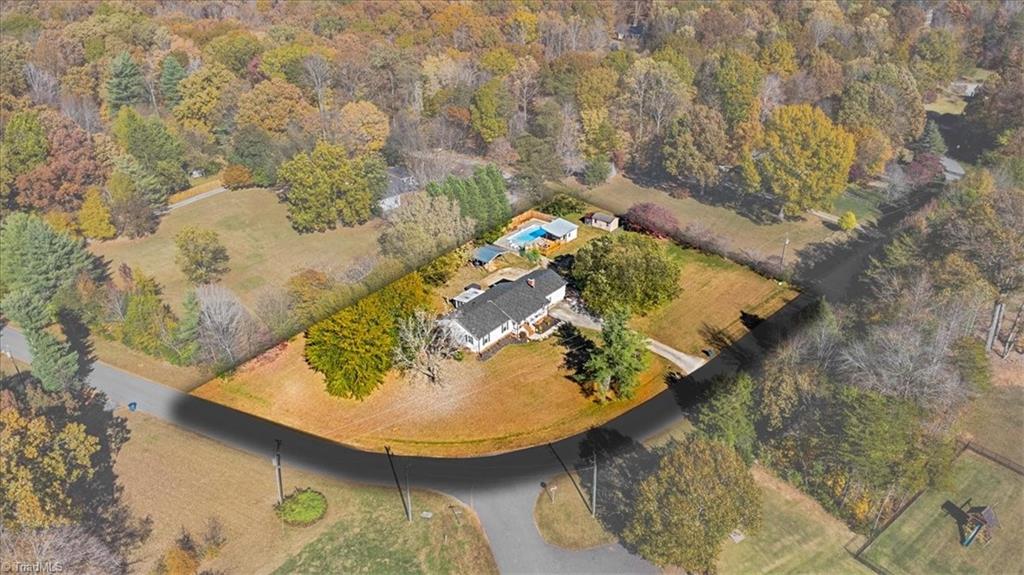 209 Ariel Farm Road Greensboro, NC 27455 - Photo 3 of 45