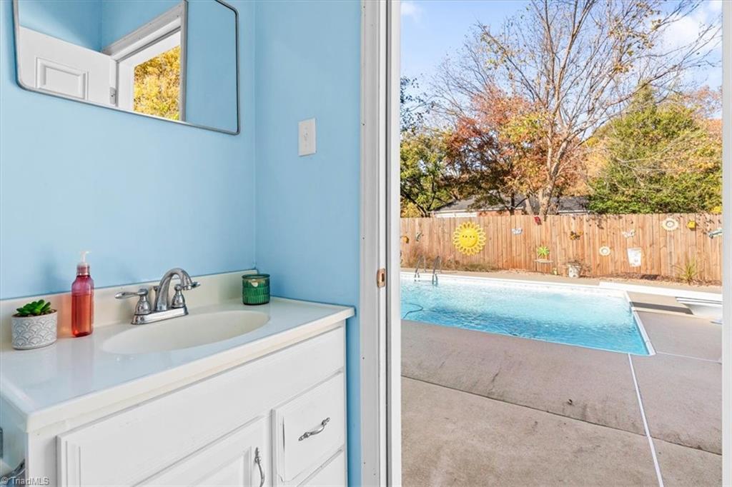 209 Ariel Farm Road Greensboro, NC 27455 - Photo 6 of 45