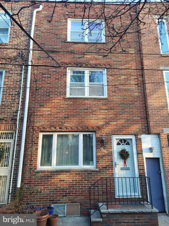 $2,100 | 819 League Street, Philadelphia, PA 19147