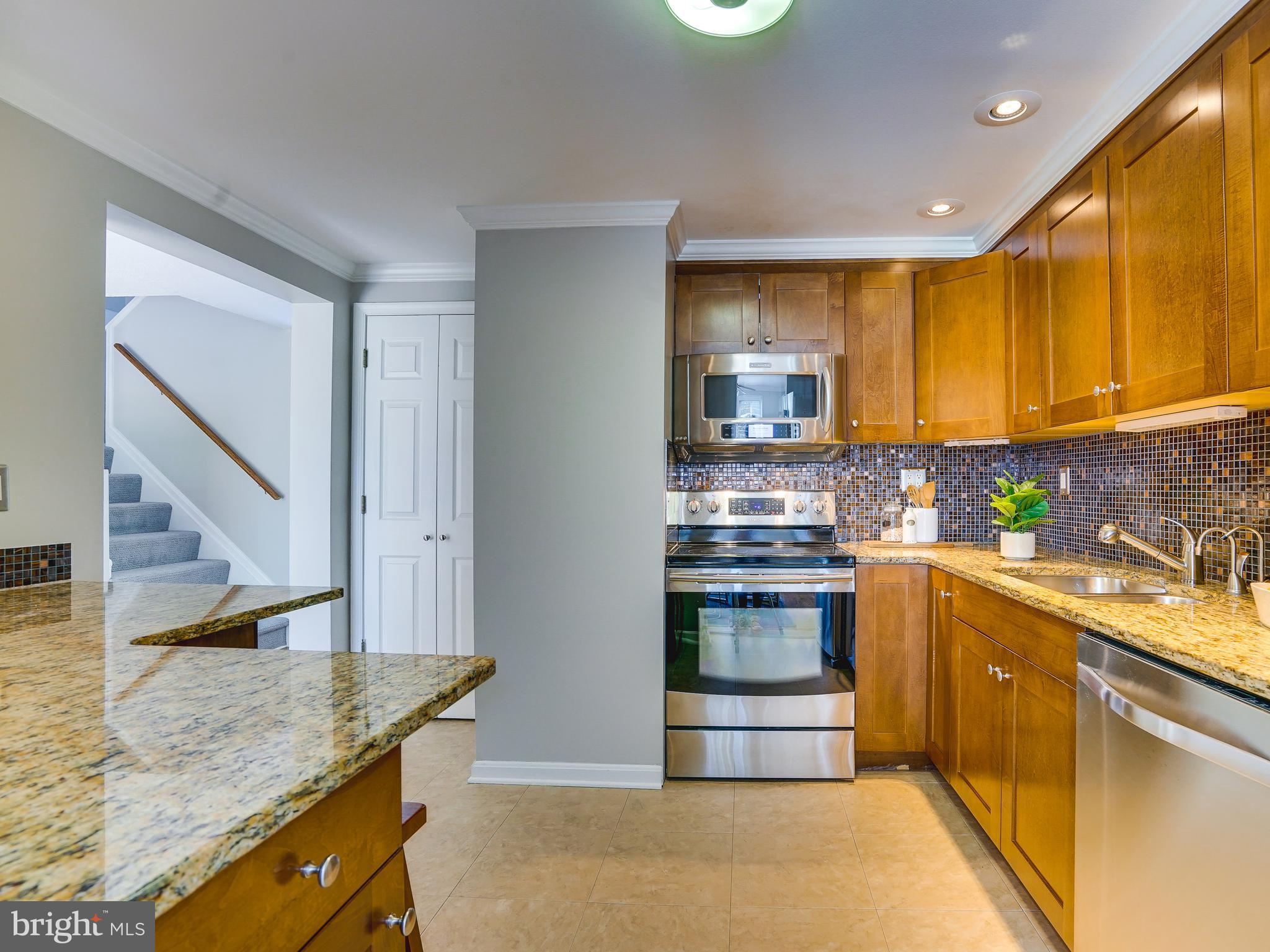 1801 North Shore Court Reston, VA 20190 - Photo 17 of 53 Gallery Image 17