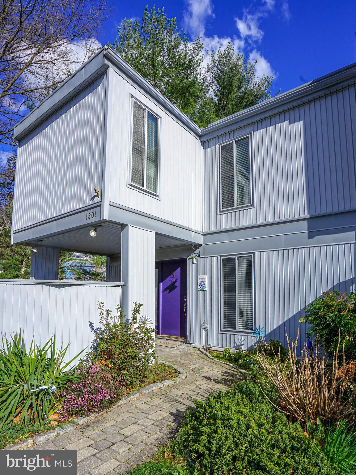 1801 North Shore Court Reston, VA 20190 - Photo 2 of 53 Gallery Image 2
