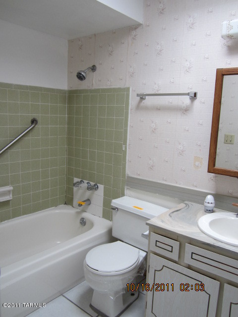 2021 South Harrison Road Tucson, AZ 85748 - Photo 9 of 16