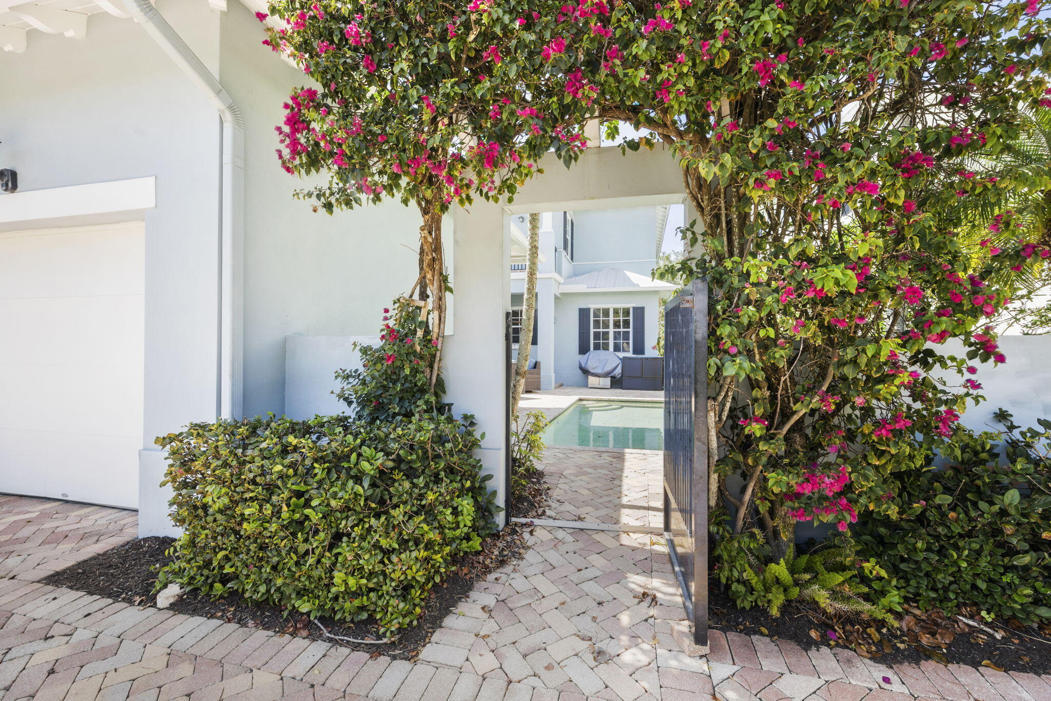 202 Botanica Drive Jupiter, FL 33458 - Photo 30 of 33 2-web-or-mls-6R5A6437