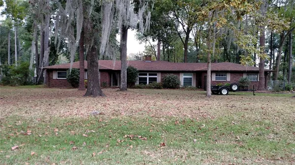 $2,495 | 9230 Northwest 9th Avenue, Gainesville, FL 32606