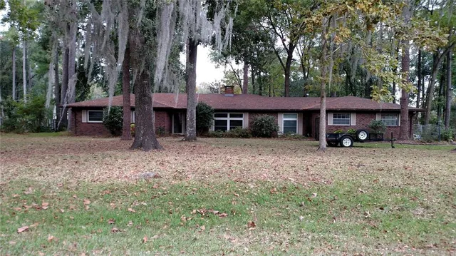 $2,695 | 9230 Northwest 9th Avenue, Gainesville, FL 32606