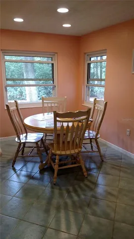 $2,695 | 9230 Northwest 9th Avenue, Gainesville, FL 32606