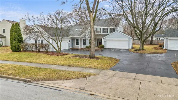 $419,500 | 1095 Devonshire Avenue, Naperville, IL 60540